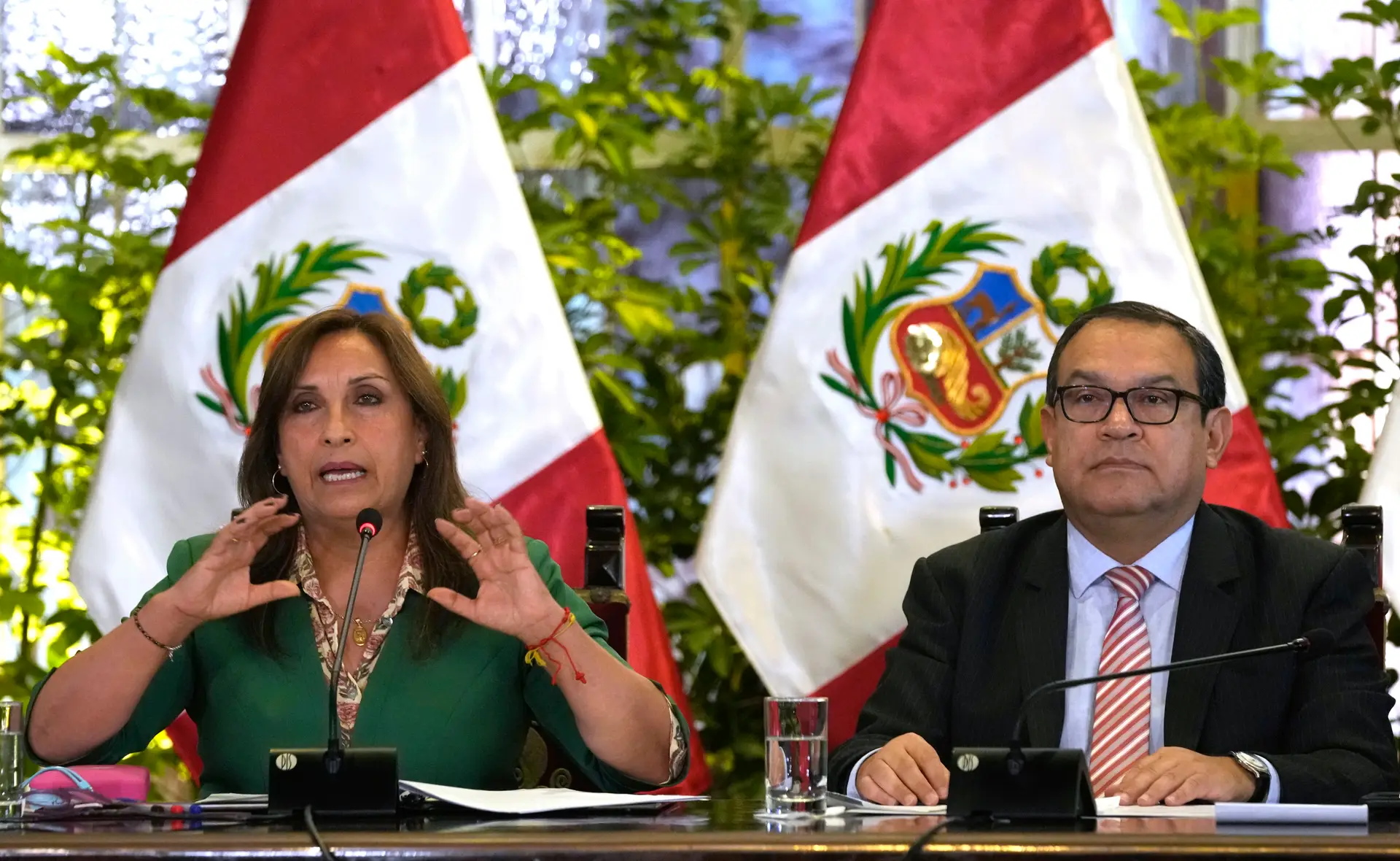 Peru: Procuradoria abre investigação de “genocídio” contra presidente