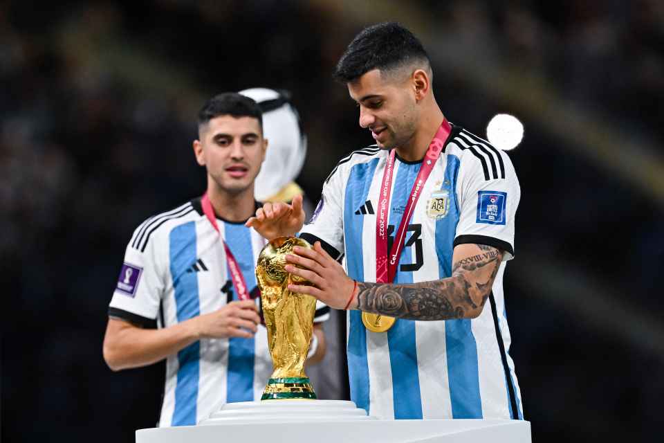 Futebol/Argentina: Um campeão mundial argentino no coração de um novo escândalo