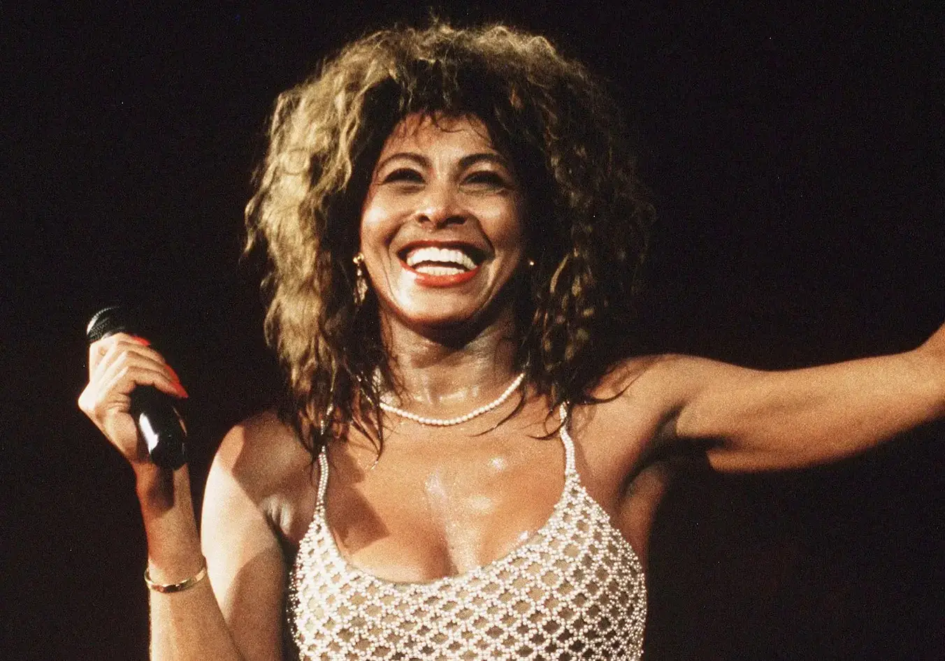 Celebridade: « O mundo perde uma lenda ». Morreu Tina Turner, aos 83 anos