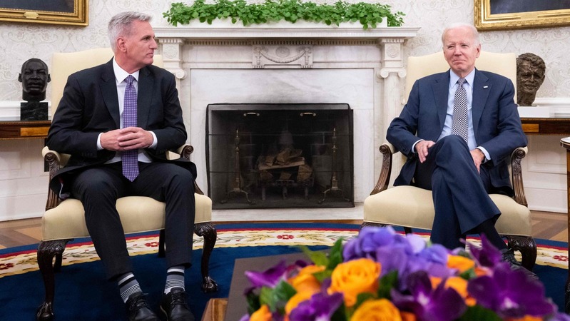 EUA: Biden e McCarthy sem acordo sobre teto da dívida dos EUA