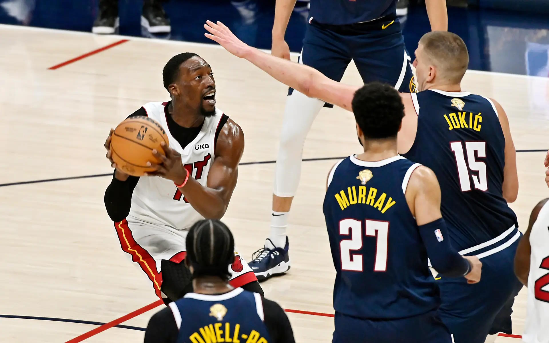Finais da NBA: Miami Heat vencem em Denver e igualam final da NBA
