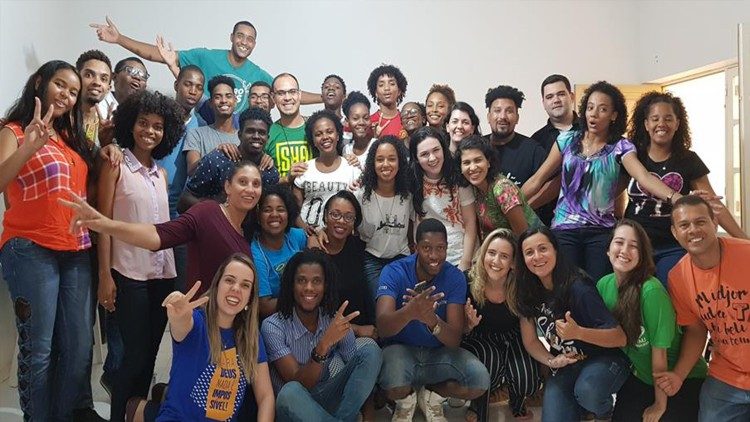 Cabo Verde. Comunidade ajuda jovens a recuperar do álcool e das drogas