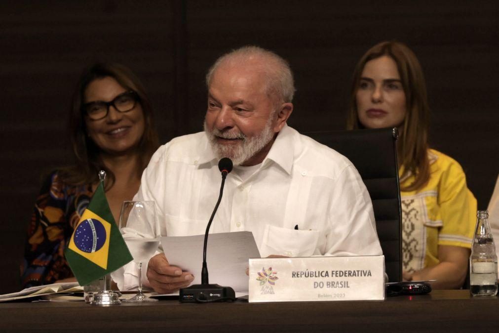 Cimeira no Brasil: países da Amazónia sul-americana formam uma aliança “para combater a desflorestação”