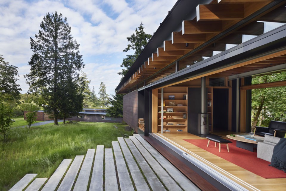 Decoração: Uma casa de hóspedes na natureza e premiada por arquitetos
