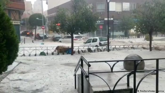 Alterações climáticas: Espanha é varrida por chuvas torrenciais, três mortos e três desaparecidos