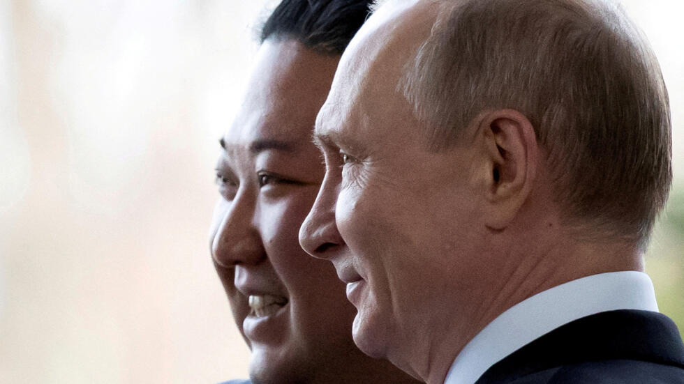 Diplomacia: Vladimir Putin e Kim Jong-un preparam-se para as negociações