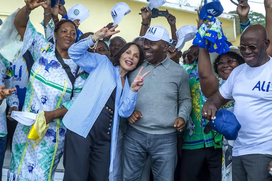 Golpe de Estado no Gabão: Sylvia Bongo, rainha deposta de Libreville
