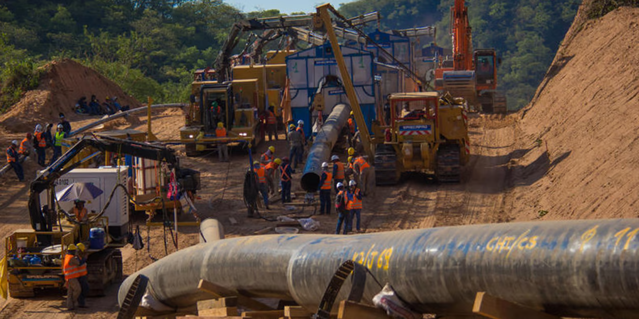 Internacional / África: A TotalEnergies lança uma auditoria aos seus controversos projectos petrolíferos no Uganda e na Tanzânia