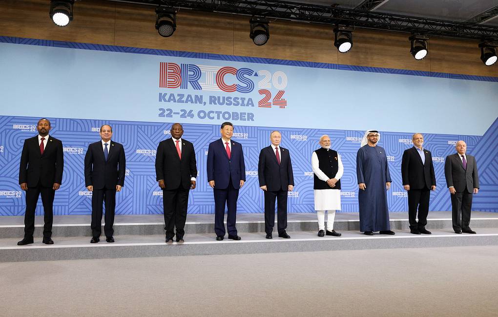 Economia/BRICS+: Rumo a uma Nova Ordem Econômica ou Apenas um Símbolo de Cooperação?