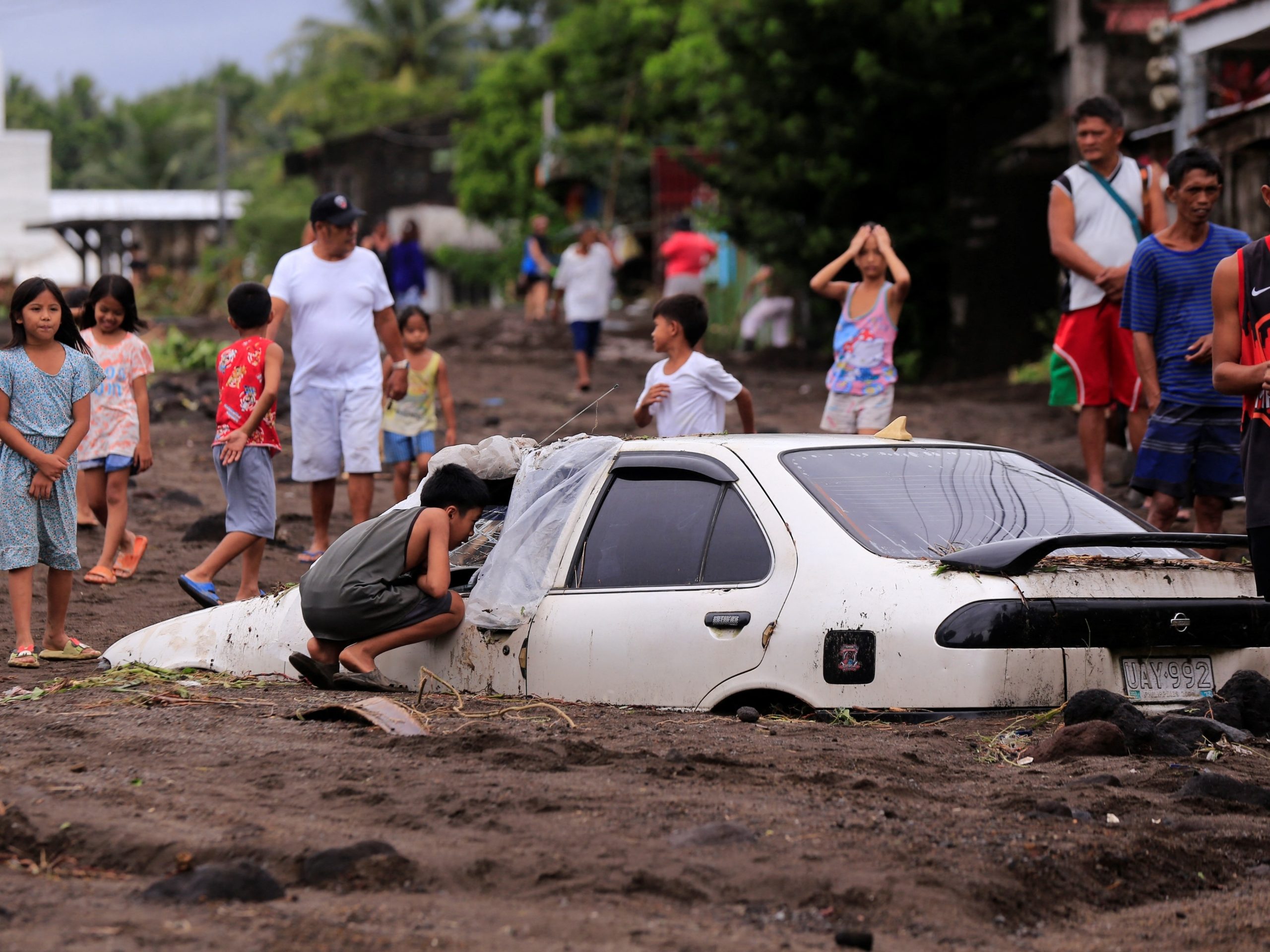 Ásia-Pacífico/Filipinas: Tempestade Trami Devasta o Norte das Filipinas com mais de 110 Mortos e Dezenas de Desaparecidos