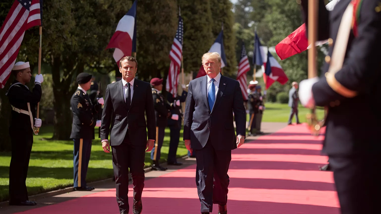 Internacional/America: Trump acusa Macron de deturpar sua saída do G7 em meio a tensão entre Israel e Irão