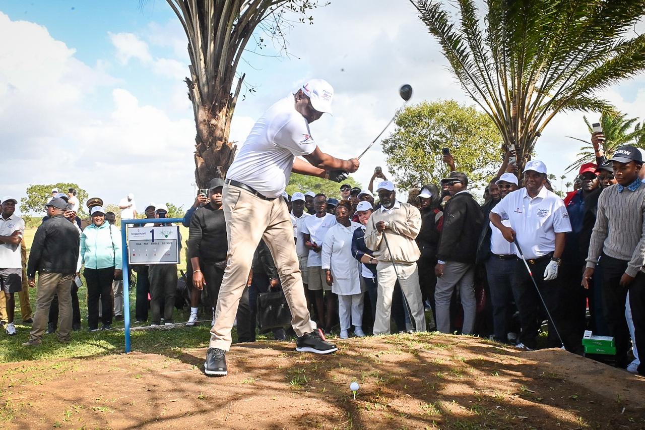 Moçambique/Desporto: Presidente Chapo aposta no golfe como motor de coesão social e diplomacia económica