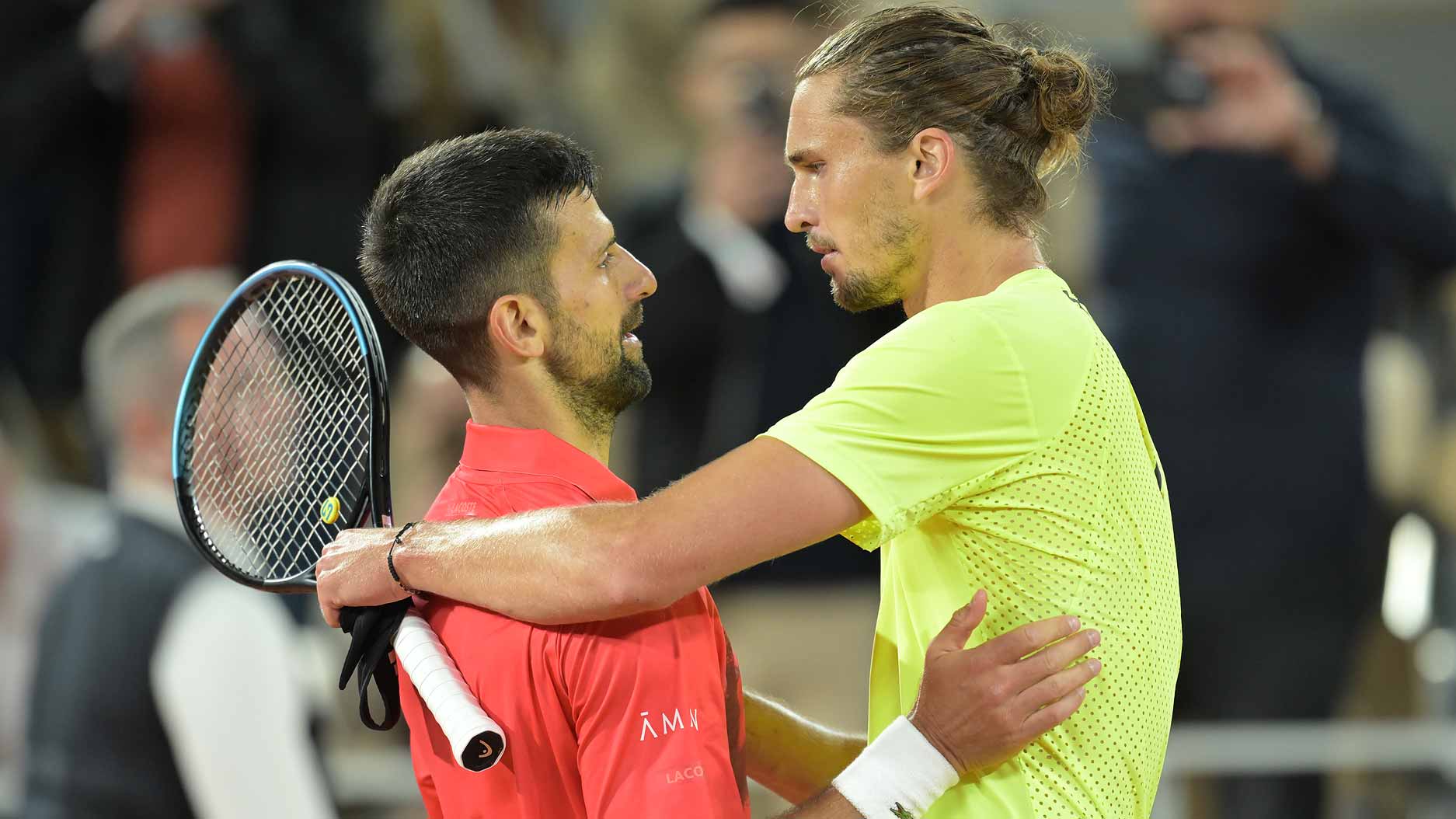 Desporto/Tênis: Djokovic Vinga-se de Zverev e Avança para a 51.ª Meia-final do Grand Slam em Roland-Garros