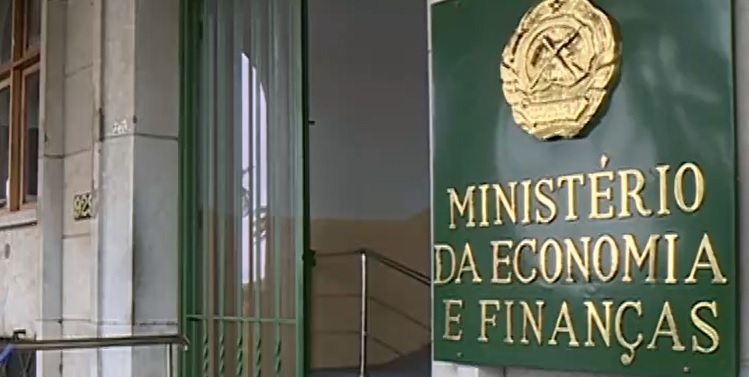Moçambique/Economia: Moçambique perde quase metade dos donativos externos e aumenta dívida interna para cobrir défice