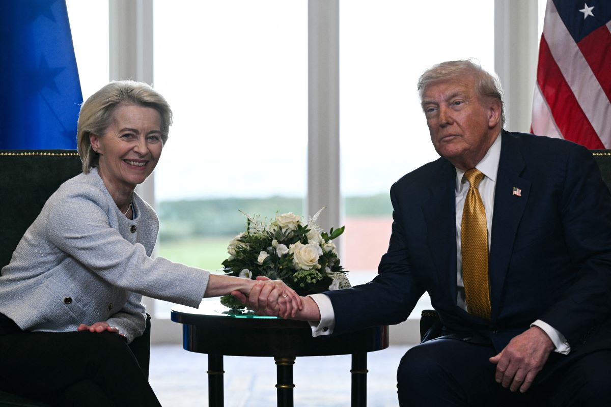 Internacional/Europa: União Europeia e Estados Unidos Fecham Acordo Comercial que Evita Guerra Tarifária com Tarifa Única de 15%