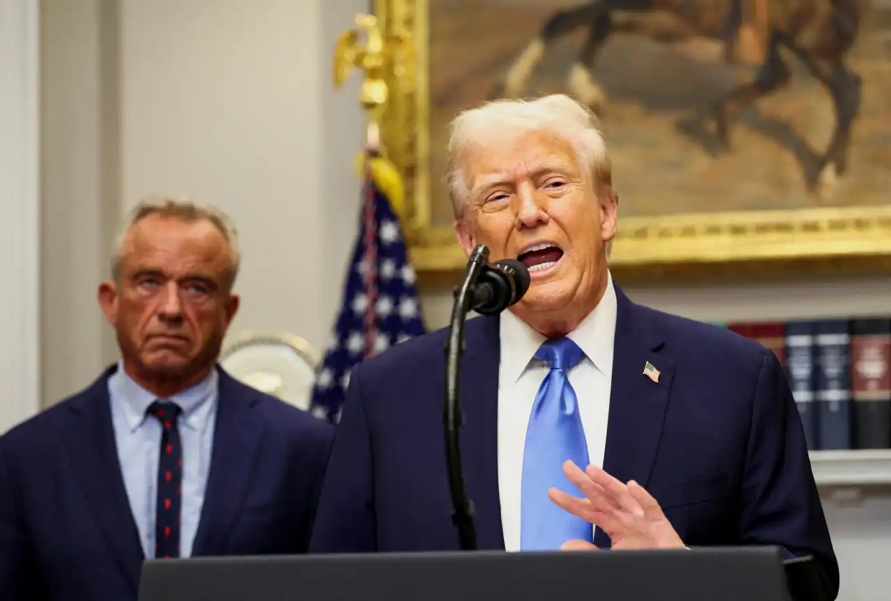 Internacional/América do Norte: Trump alerta sobre uso de Tylenol durante gravidez e cita possível ligação com autismo