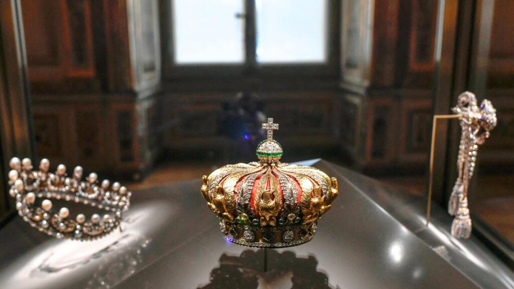 Internacional/Europa: Roubo no Louvre, O que sabemos sobre o assalto que abalou a França